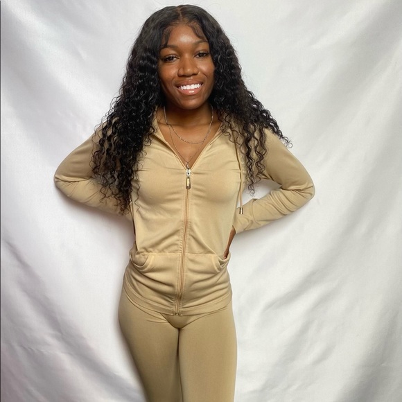 She’s Busy Legging Set - Picture 3 of 7